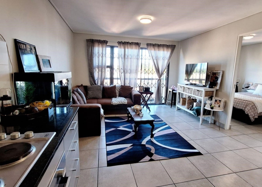 2 Bedroom Property for Sale in Joubert Park Western Cape